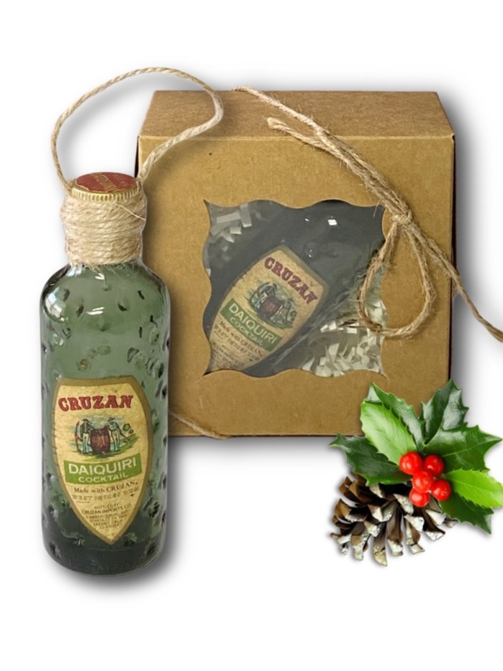Cruzan Daiquiri Cocktail Artisan Vintage Glass Miniature Bottle Ornament